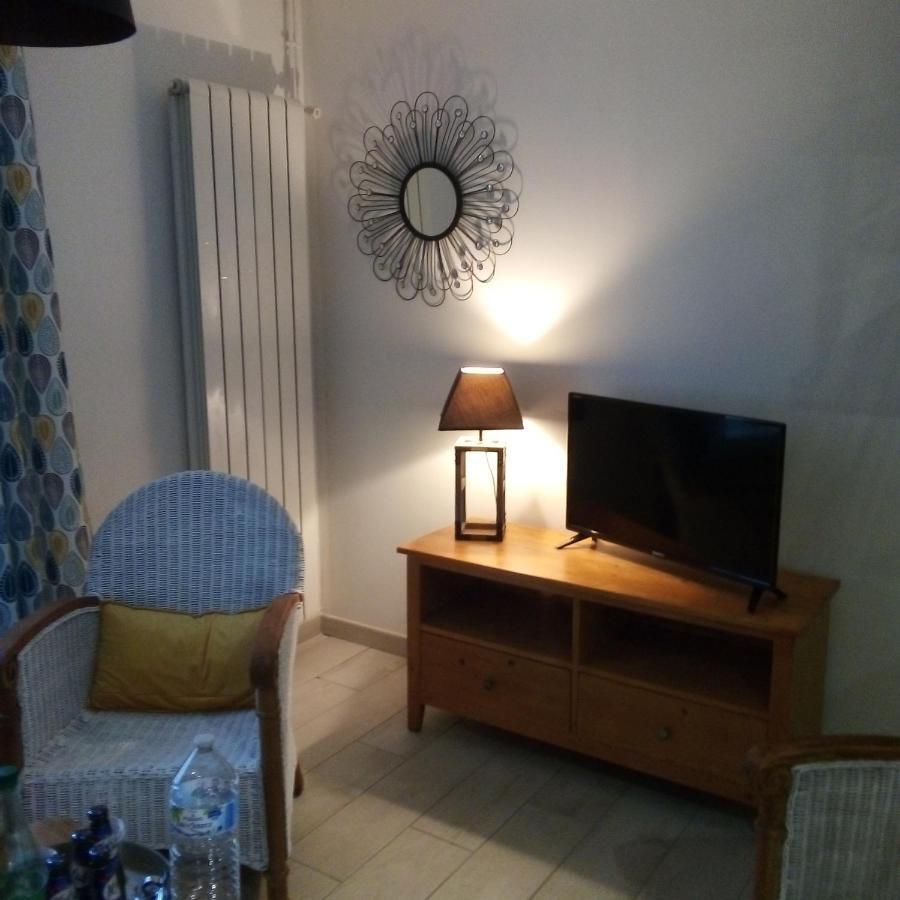 Au galet bleu Villa Dieppe Exteriör bild