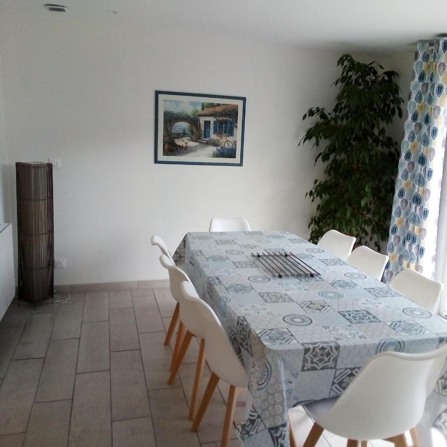 Au galet bleu Villa Dieppe Exteriör bild